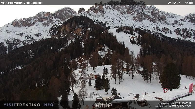 Archiv Foto Webcam Bergstation des Sesselliftes Pian Pecei-Pra Martin