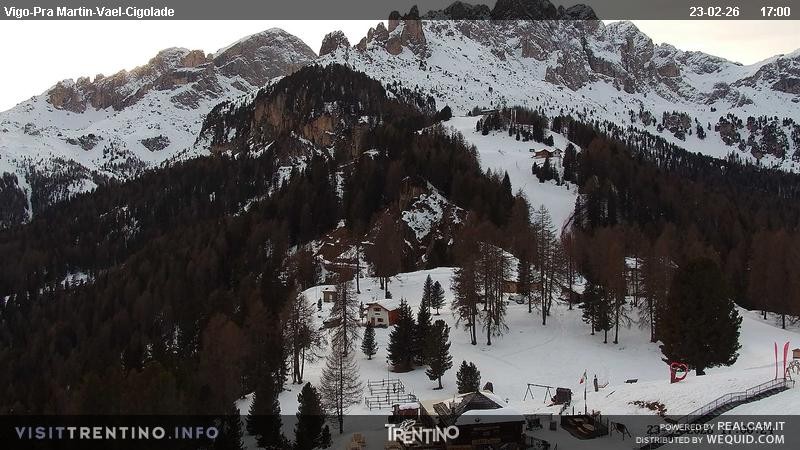 Archiv Foto Webcam Bergstation des Sesselliftes Pian Pecei-Pra Martin