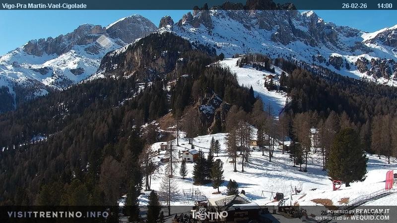 Archived image Webcam Top station of the Pian Pecei-Pra Martin chair lift