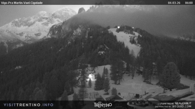 Archived image Webcam Top station of the Pian Pecei-Pra Martin chair lift