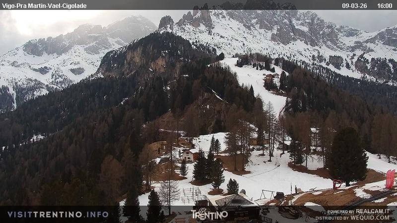 Archiv Foto Webcam Bergstation des Sesselliftes Pian Pecei-Pra Martin