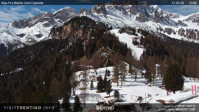 Archiv Foto Webcam Bergstation des Sesselliftes Pian Pecei-Pra Martin