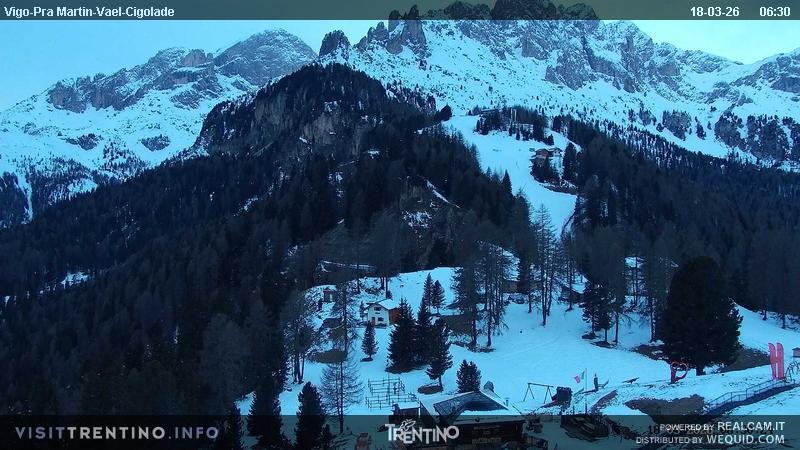 Archiv Foto Webcam Bergstation des Sesselliftes Pian Pecei-Pra Martin
