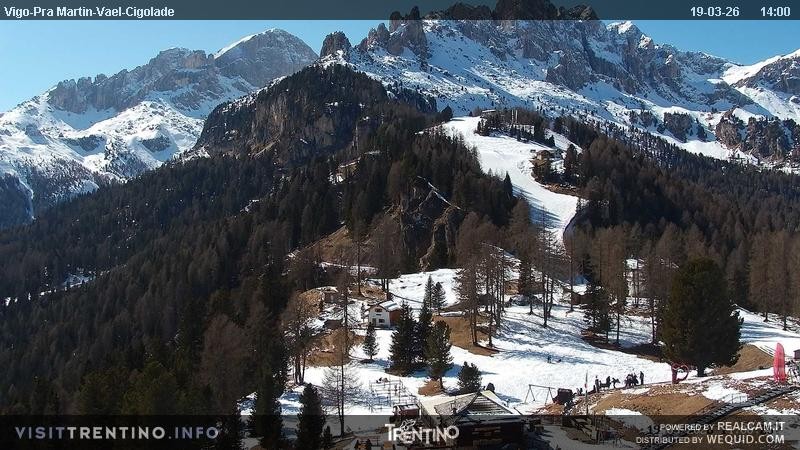 Archiv Foto Webcam Bergstation des Sesselliftes Pian Pecei-Pra Martin