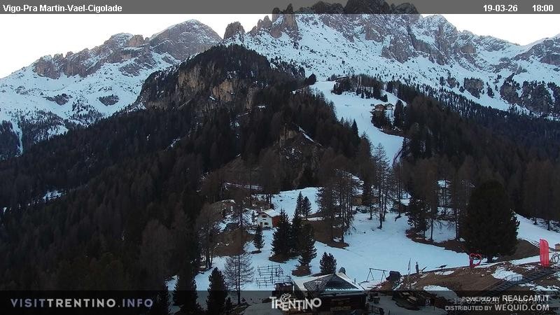 Archiv Foto Webcam Bergstation des Sesselliftes Pian Pecei-Pra Martin