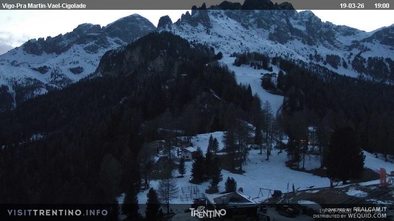 Archiv Foto Webcam Bergstation des Sesselliftes Pian Pecei-Pra Martin