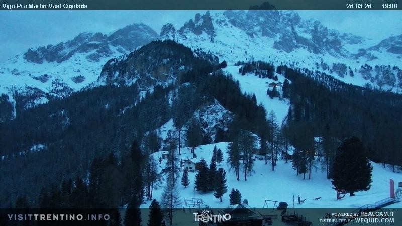 Archived image Webcam Top station of the Pian Pecei-Pra Martin chair lift