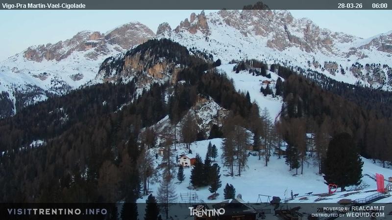 Archiv Foto Webcam Bergstation des Sesselliftes Pian Pecei-Pra Martin