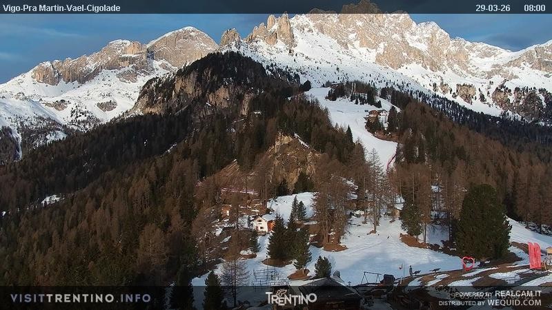 Archiv Foto Webcam Bergstation des Sesselliftes Pian Pecei-Pra Martin