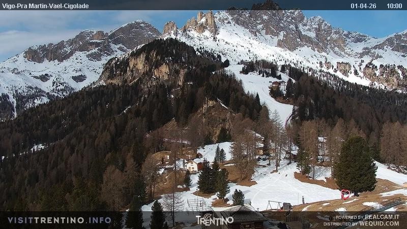 Archived image Webcam Top station of the Pian Pecei-Pra Martin chair lift