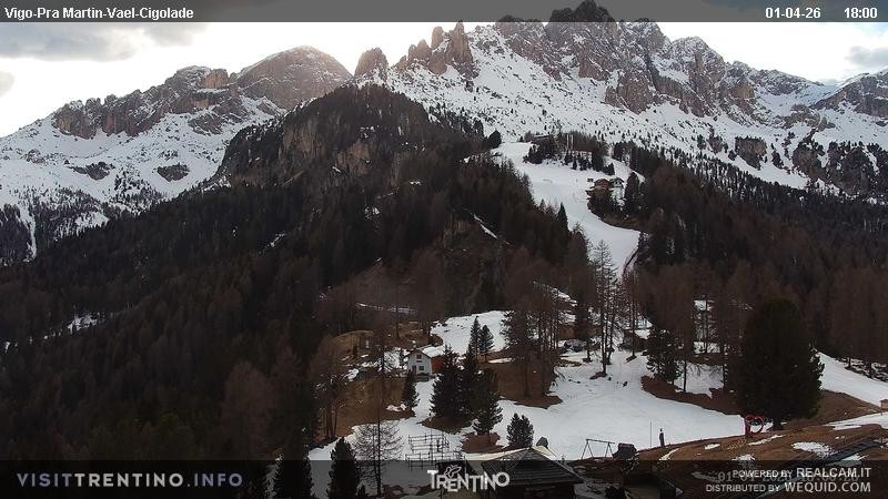 Archived image Webcam Top station of the Pian Pecei-Pra Martin chair lift