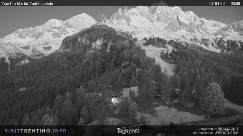 Archiv Foto Webcam Bergstation des Sesselliftes Pian Pecei-Pra Martin