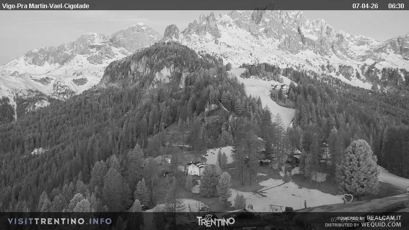 Archiv Foto Webcam Bergstation des Sesselliftes Pian Pecei-Pra Martin