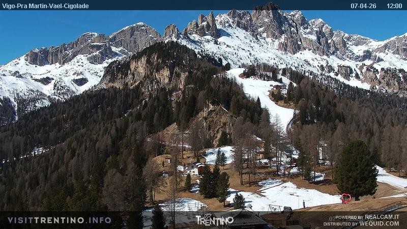 Archiv Foto Webcam Bergstation des Sesselliftes Pian Pecei-Pra Martin