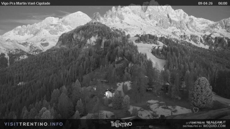 Archived image Webcam Top station of the Pian Pecei-Pra Martin chair lift