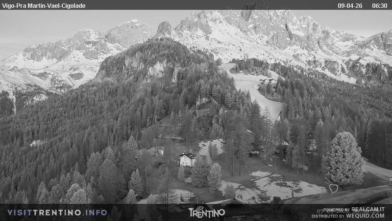 Archived image Webcam Top station of the Pian Pecei-Pra Martin chair lift