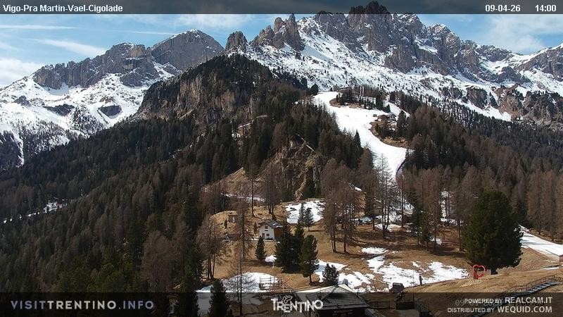 Archived image Webcam Top station of the Pian Pecei-Pra Martin chair lift