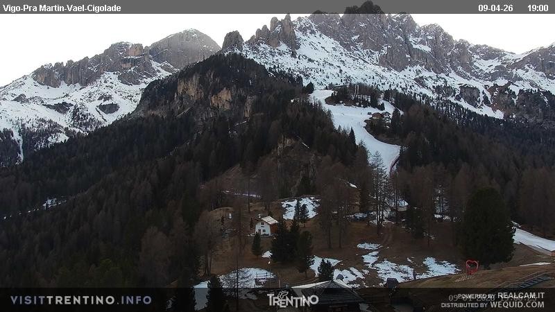 Archived image Webcam Top station of the Pian Pecei-Pra Martin chair lift