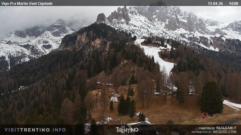 Archived image Webcam Top station of the Pian Pecei-Pra Martin chair lift