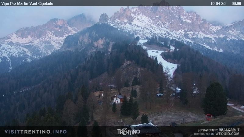 Archiv Foto Webcam Bergstation des Sesselliftes Pian Pecei-Pra Martin