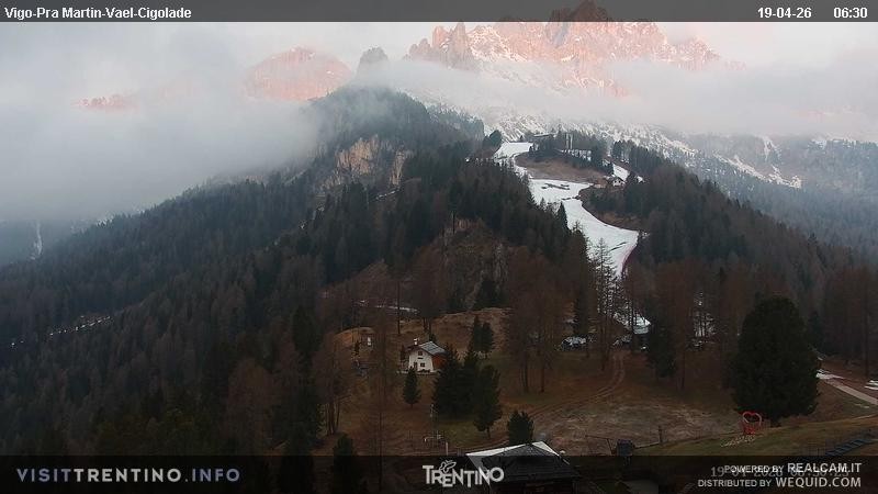 Archiv Foto Webcam Bergstation des Sesselliftes Pian Pecei-Pra Martin