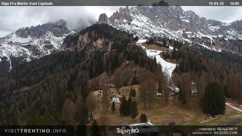 Archived image Webcam Top station of the Pian Pecei-Pra Martin chair lift