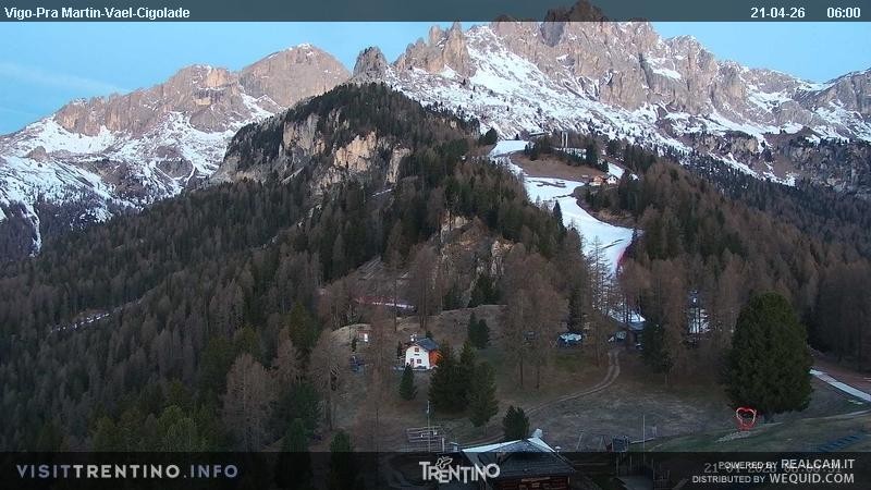 Archived image Webcam Top station of the Pian Pecei-Pra Martin chair lift