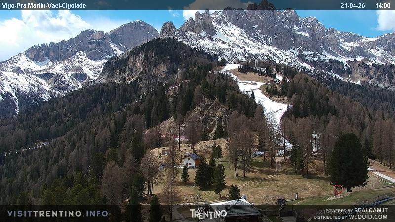 Archived image Webcam Top station of the Pian Pecei-Pra Martin chair lift