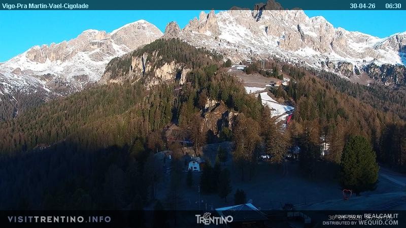 Archiv Foto Webcam Bergstation des Sesselliftes Pian Pecei-Pra Martin