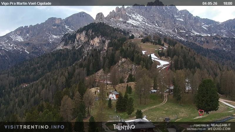 Archiv Foto Webcam Bergstation des Sesselliftes Pian Pecei-Pra Martin