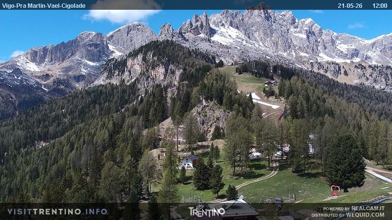 Archived image Webcam Top station of the Pian Pecei-Pra Martin chair lift
