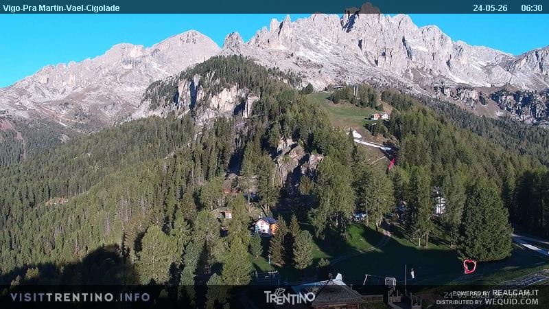 Archiv Foto Webcam Bergstation des Sesselliftes Pian Pecei-Pra Martin