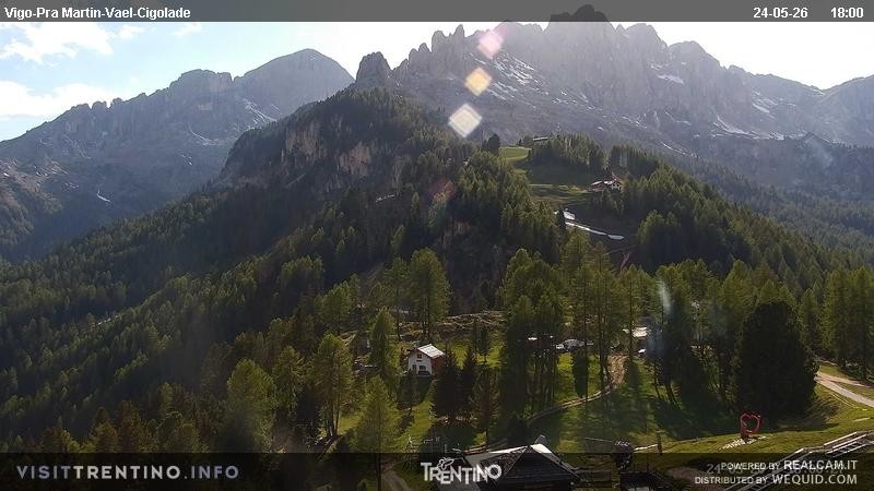 Archiv Foto Webcam Bergstation des Sesselliftes Pian Pecei-Pra Martin