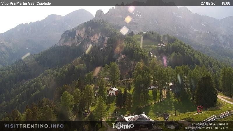 Archiv Foto Webcam Bergstation des Sesselliftes Pian Pecei-Pra Martin