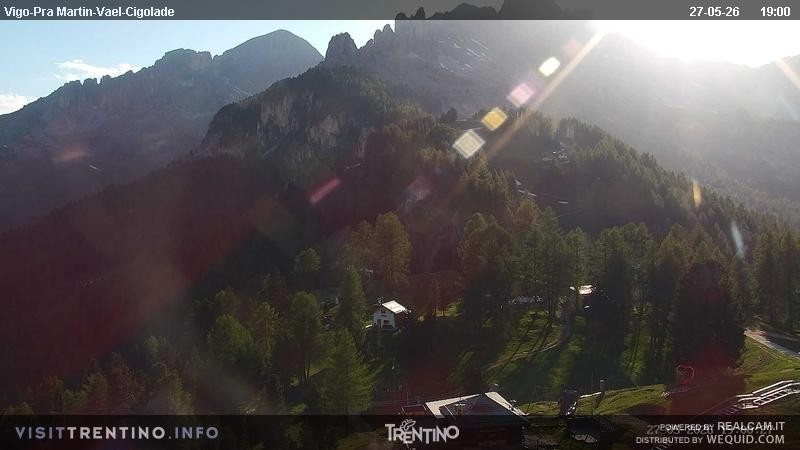 Archiv Foto Webcam Bergstation des Sesselliftes Pian Pecei-Pra Martin