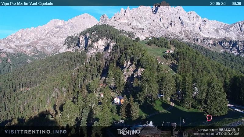 Archived image Webcam Top station of the Pian Pecei-Pra Martin chair lift