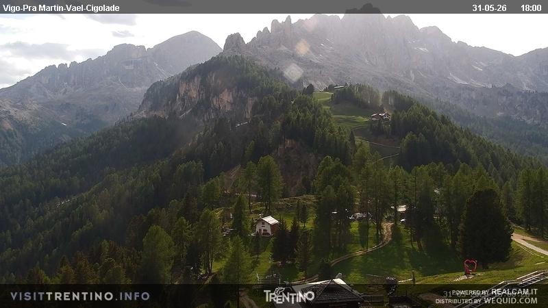 Archived image Webcam Top station of the Pian Pecei-Pra Martin chair lift
