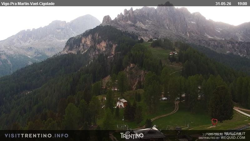 Archiv Foto Webcam Bergstation des Sesselliftes Pian Pecei-Pra Martin