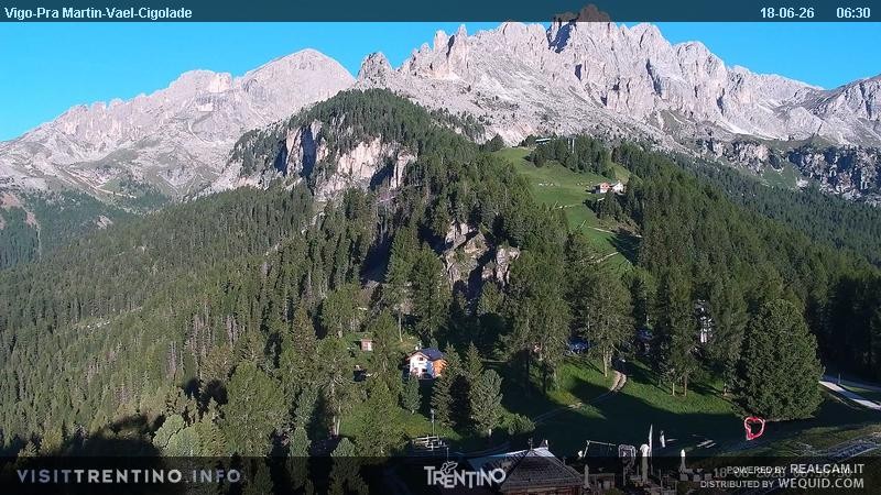 Archiv Foto Webcam Bergstation des Sesselliftes Pian Pecei-Pra Martin