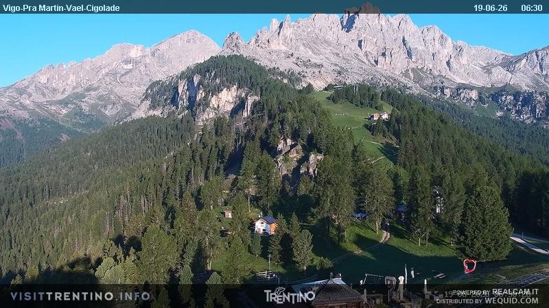 Archiv Foto Webcam Bergstation des Sesselliftes Pian Pecei-Pra Martin