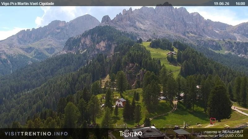 Archiv Foto Webcam Bergstation des Sesselliftes Pian Pecei-Pra Martin