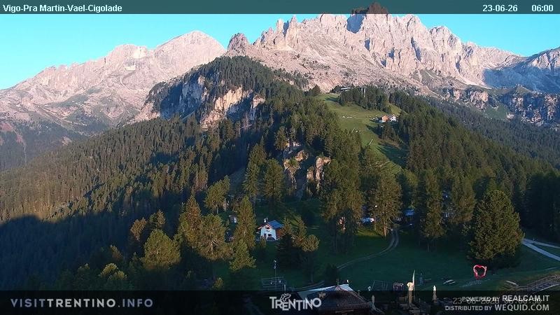 Archiv Foto Webcam Bergstation des Sesselliftes Pian Pecei-Pra Martin