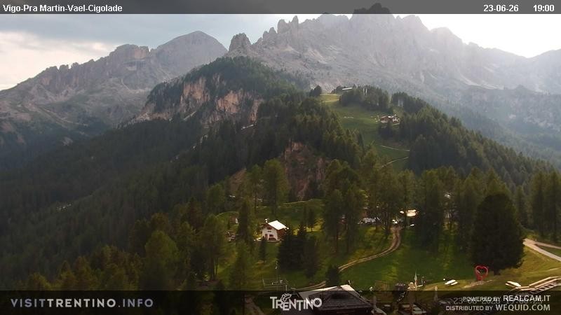 Archiv Foto Webcam Bergstation des Sesselliftes Pian Pecei-Pra Martin