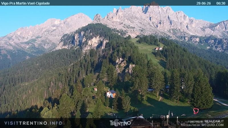 Archiv Foto Webcam Bergstation des Sesselliftes Pian Pecei-Pra Martin