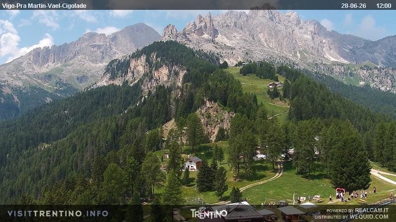 Archiv Foto Webcam Bergstation des Sesselliftes Pian Pecei-Pra Martin