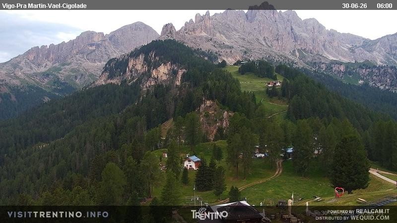 Archiv Foto Webcam Bergstation des Sesselliftes Pian Pecei-Pra Martin