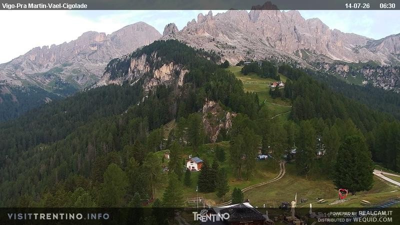 Archiv Foto Webcam Bergstation des Sesselliftes Pian Pecei-Pra Martin