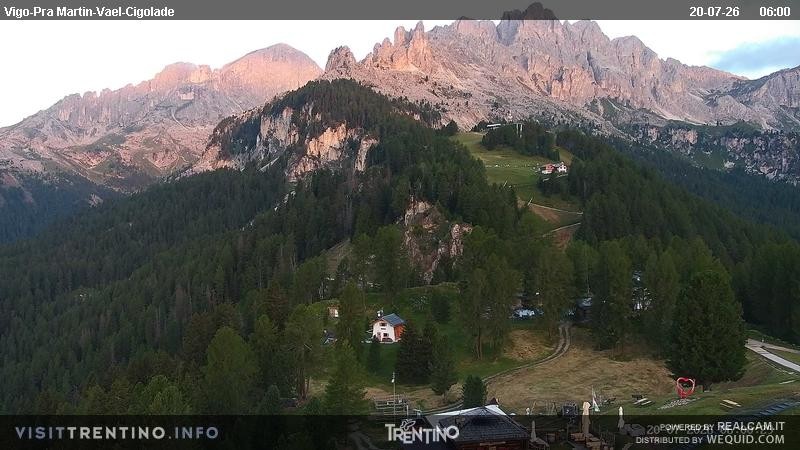 Archiv Foto Webcam Bergstation des Sesselliftes Pian Pecei-Pra Martin