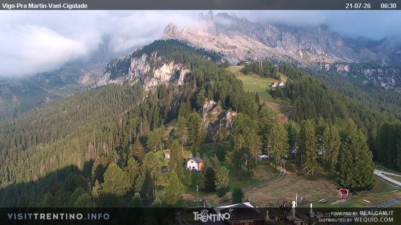 Archiv Foto Webcam Bergstation des Sesselliftes Pian Pecei-Pra Martin