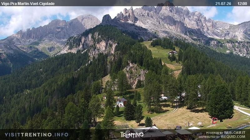 Archiv Foto Webcam Bergstation des Sesselliftes Pian Pecei-Pra Martin